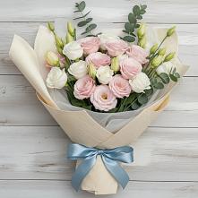 Букет цветов из:  Лизиантусы в Черепеть