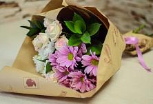 Букет цветов из:  Розы и Хризантемы #REPLACE_PRED# Черепеть