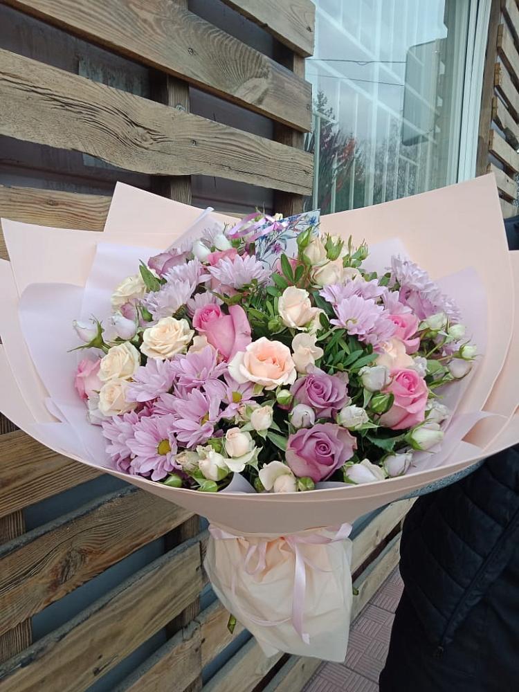 Букет цветов из: Розы и Хризантемы в Черепеть