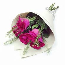 Букет цветов из:  Розы в Черепеть
