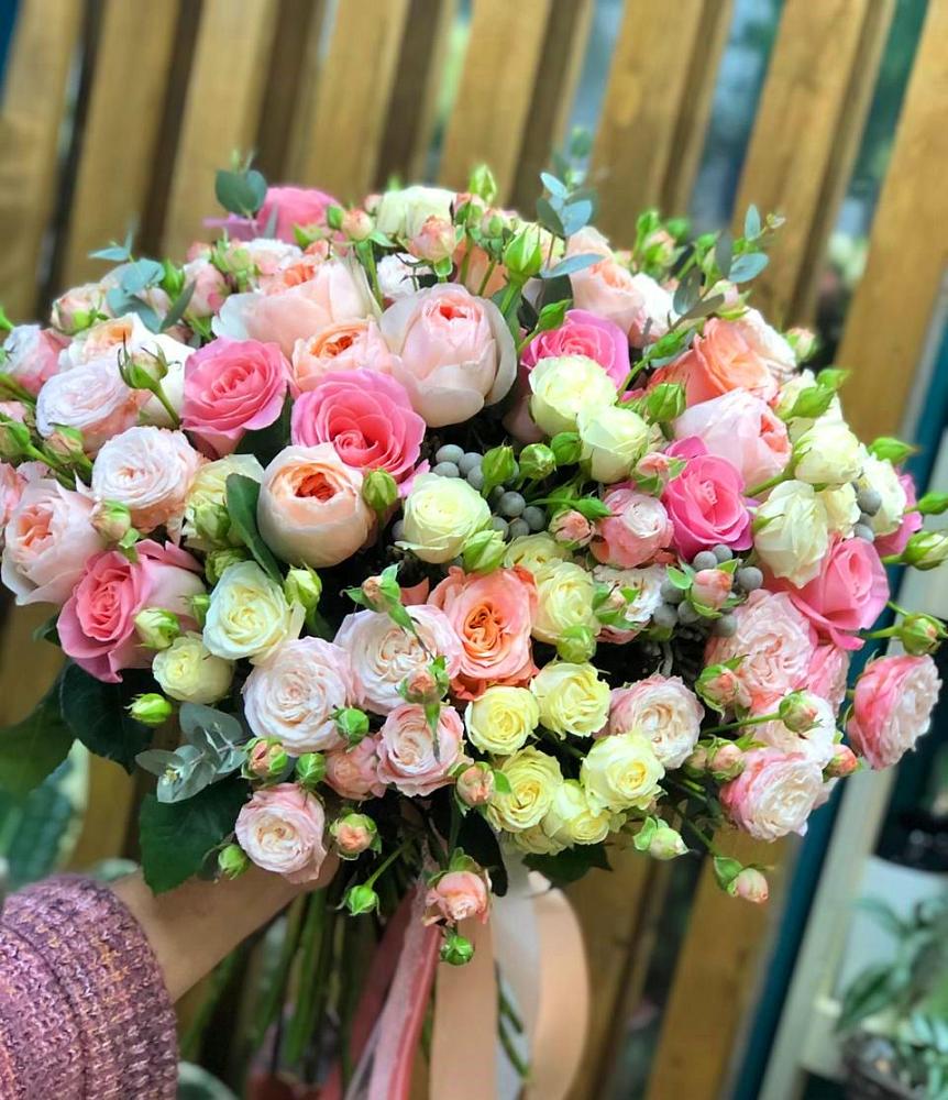 Букет цветов из: Розы в Черепеть