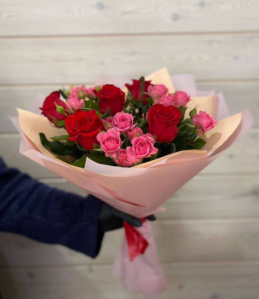 Букет цветов из: Розы в Черепеть