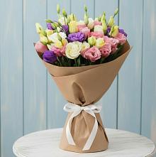 Букет цветов из:  Лизиантусы в Черепеть