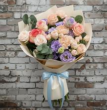 Букет цветов из:  Розы, Лизиантусы и Гвоздики #REPLACE_PRED# Черепеть