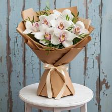Букет цветов из:  Орхидеи и Розы в Черепеть